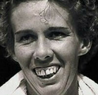 Décès : Doris Hart 20 juin 1925 - 29 mai 2015