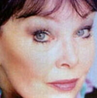 Yvonne Craig 16 mai 1937 - 17 août 2015