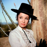 Linda Cristal 23 février 1931 - 27 juin 2020