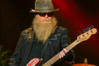 Obsèques : Dusty Hill 19 mai 1949 - 28 juillet 2021