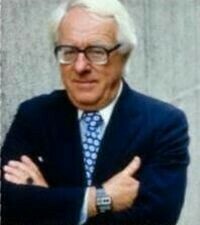 Inhumation : Ray BRADBURY 20 août 1920 - 5 juin 2012