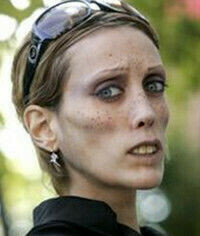 Obsèques : Isabelle CARO 9 septembre 1980 - 17 décembre 2010